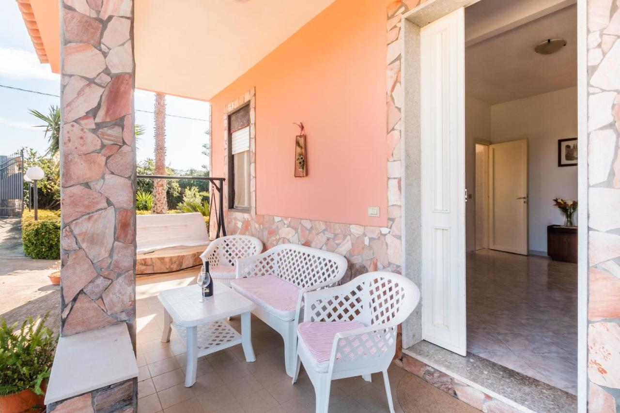נוטו Villa Rosa Near The Sandy Beach, Parking & Wifi מראה חיצוני תמונה