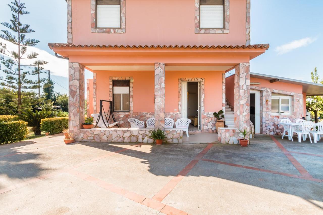 נוטו Villa Rosa Near The Sandy Beach, Parking & Wifi מראה חיצוני תמונה