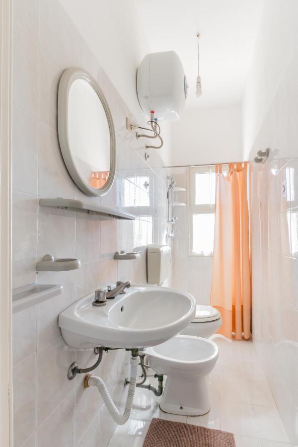 נוטו Villa Rosa Near The Sandy Beach, Parking & Wifi מראה חיצוני תמונה